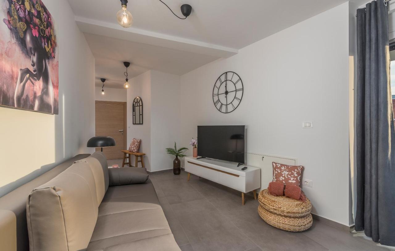 Apart Residence-Galant روفينج المظهر الخارجي الصورة